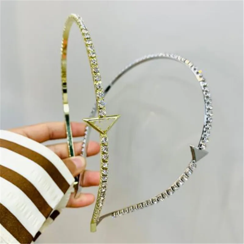 Strass Letter Girl Headband Acessórios de cabelo feminino Luxo Designer Hairbands Lovely Fashion Hair Hoop Head Bands