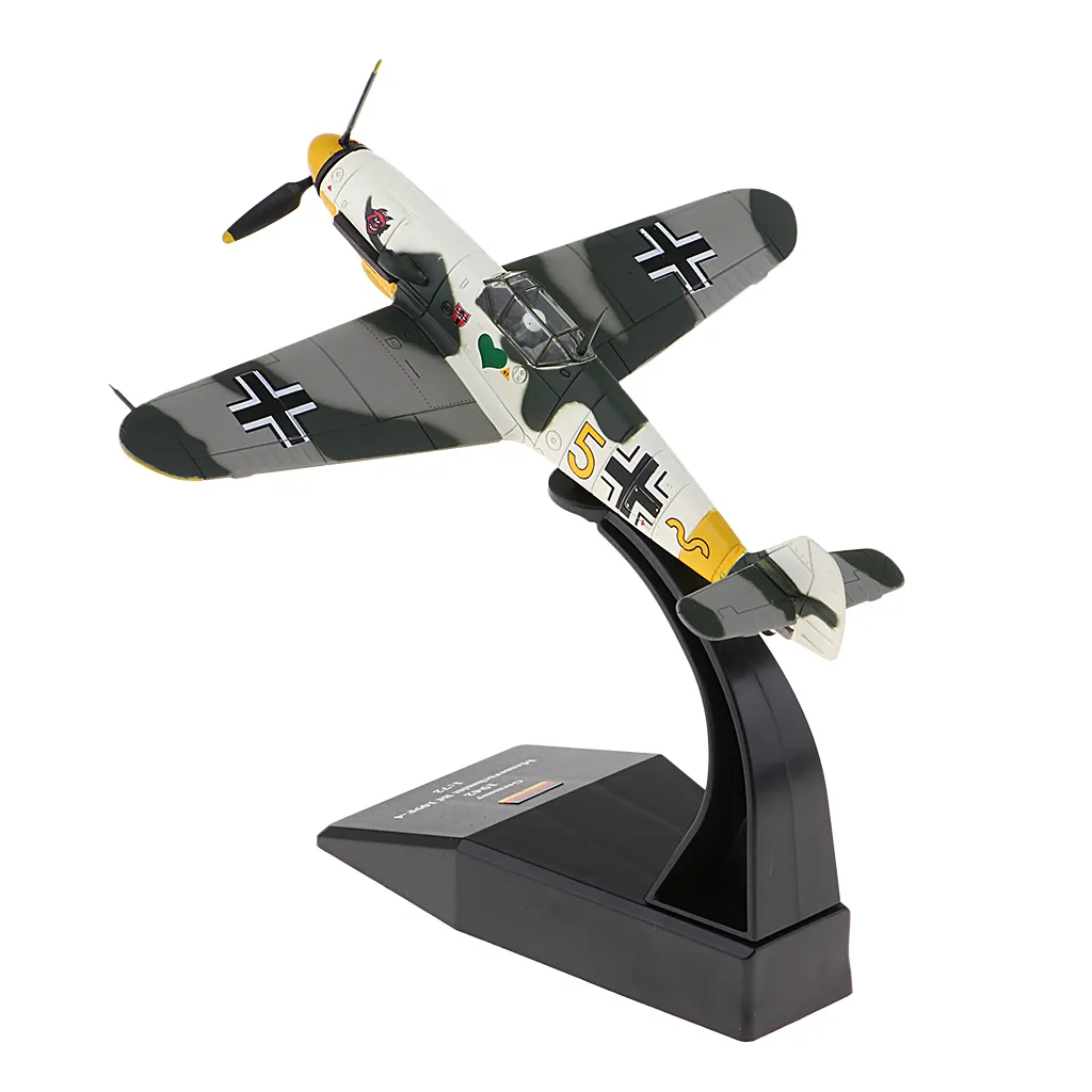 1:72 Scale Bf-109 / Me-109 Fighter Aircraft Model - Diecast Fighter Plane Replica - Mini Decorative Toy