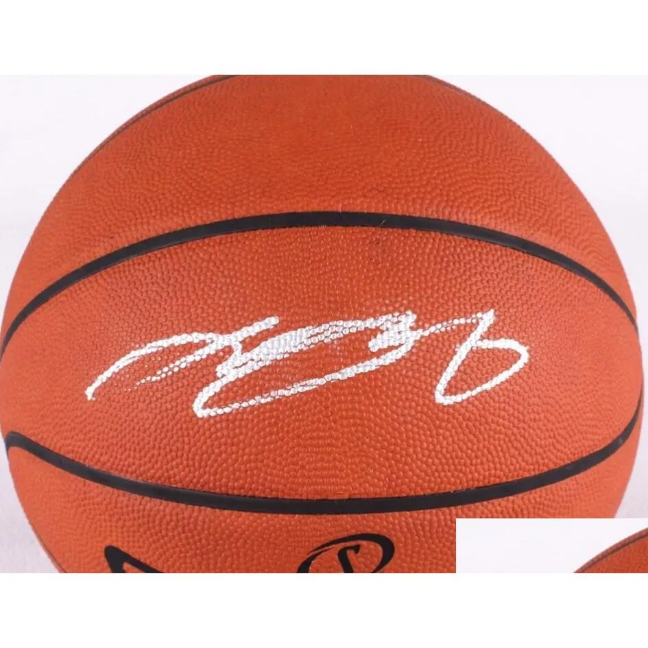 Collectable Lbj Lebron Doncic Bryant Garnett Graphed Signed Signatured Signaturer Graph Indoor/Outdoor Collection Sprots Basketball Dh6Hl