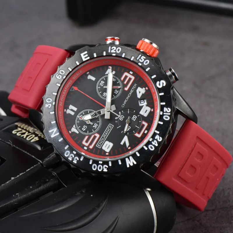 Лучшие роскошные мужские часы Quartz Endurance Pro Avenger Chronograph 44 -мм часов с несколькими цветами резиновые мужчины смотрят стеклянные наручные часы Breitling 02