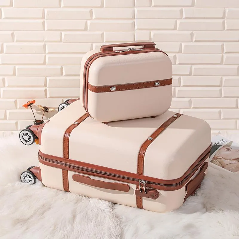 Retro Rolling Luggage Set For Women Fashionable Combination Lock