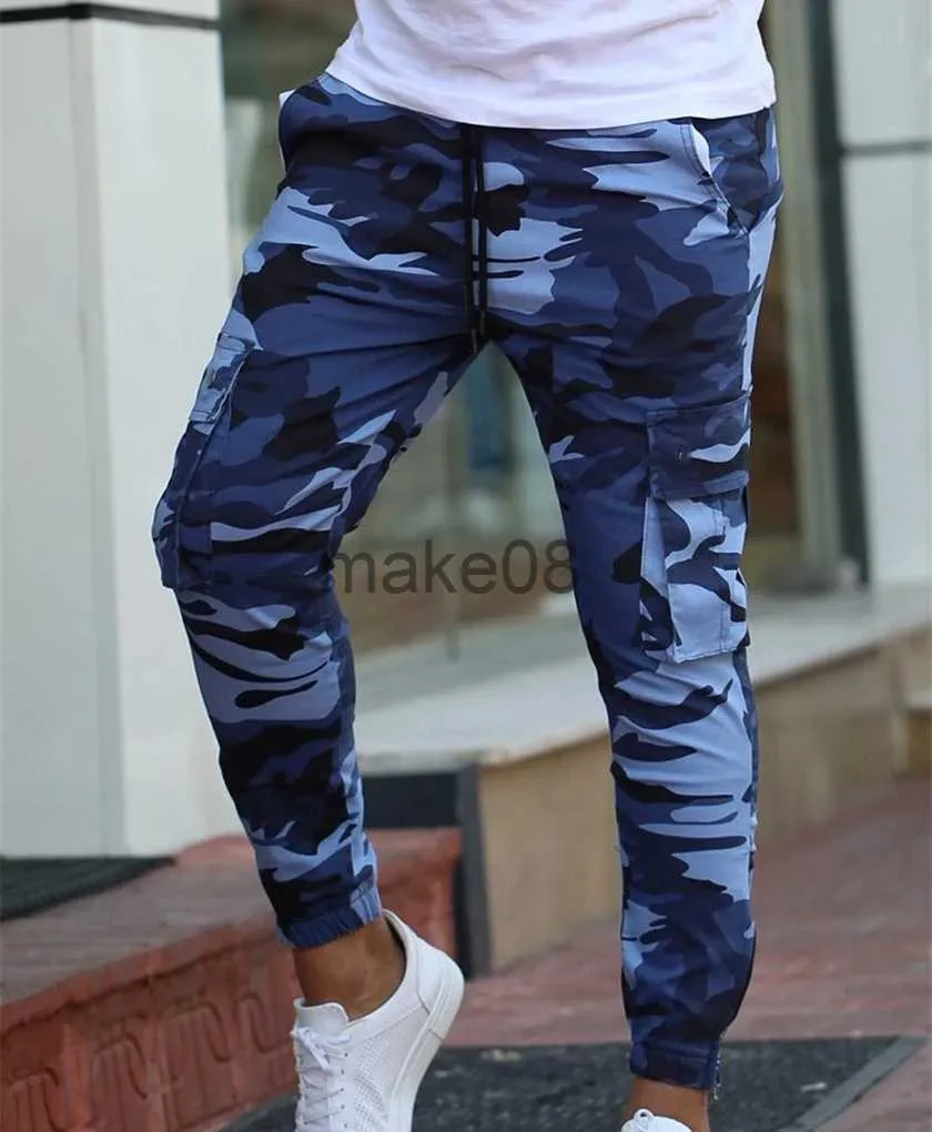 Herrbyxor färg camo kamouflage lastbyxor 2022 män kvinnor casual streetwear fickor jogger blå taktiska svettbyxor hip hop byxa j230714