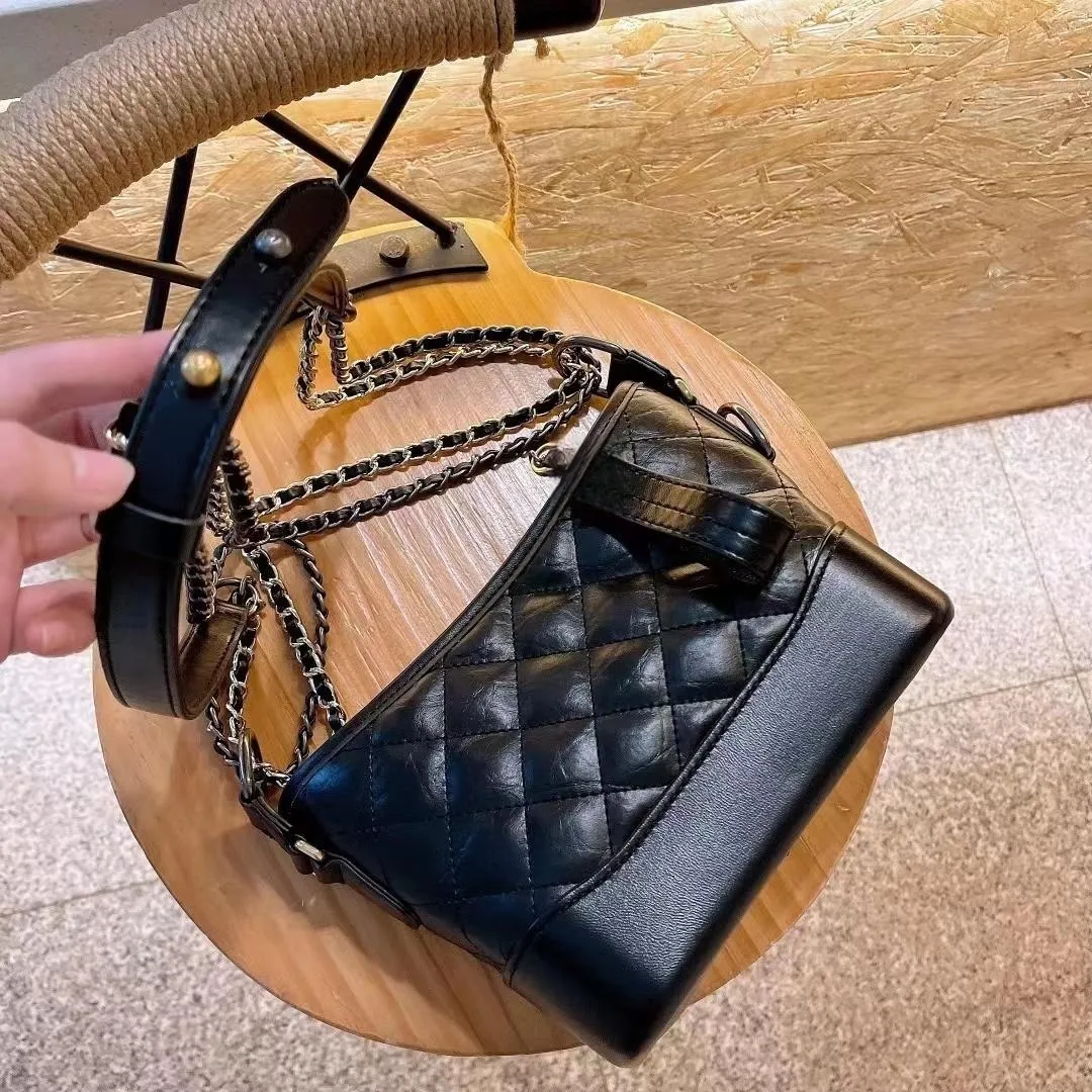 Torba designerska torba gabrielle mały hobo organizer dla kobiet skórzana klasyczna torebka torebka crossbody z zamkiem na ramię czarne 20 cm