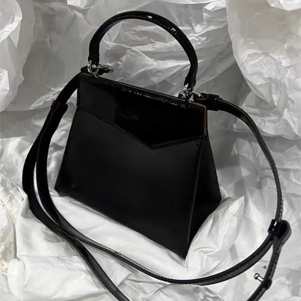 ハンドバッグ Maison Margiela (SA3UI0008 P4455 T8013) Women's Crossbody Ba 楽天市場】メゾンマルジェラ Maison Margiela ショルダーバッグ