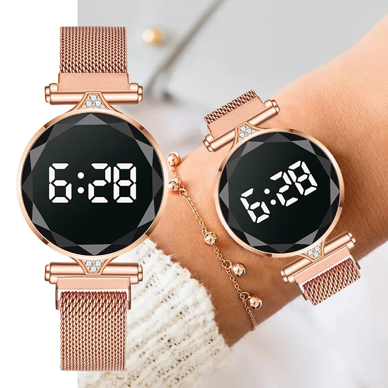 Horloges Luxe LED Horloge Vrouwen Magnetische Armband Horloges Rose Goud Digitale Jurk Quartz Dames Dames Klok Relogio Feminino 230713