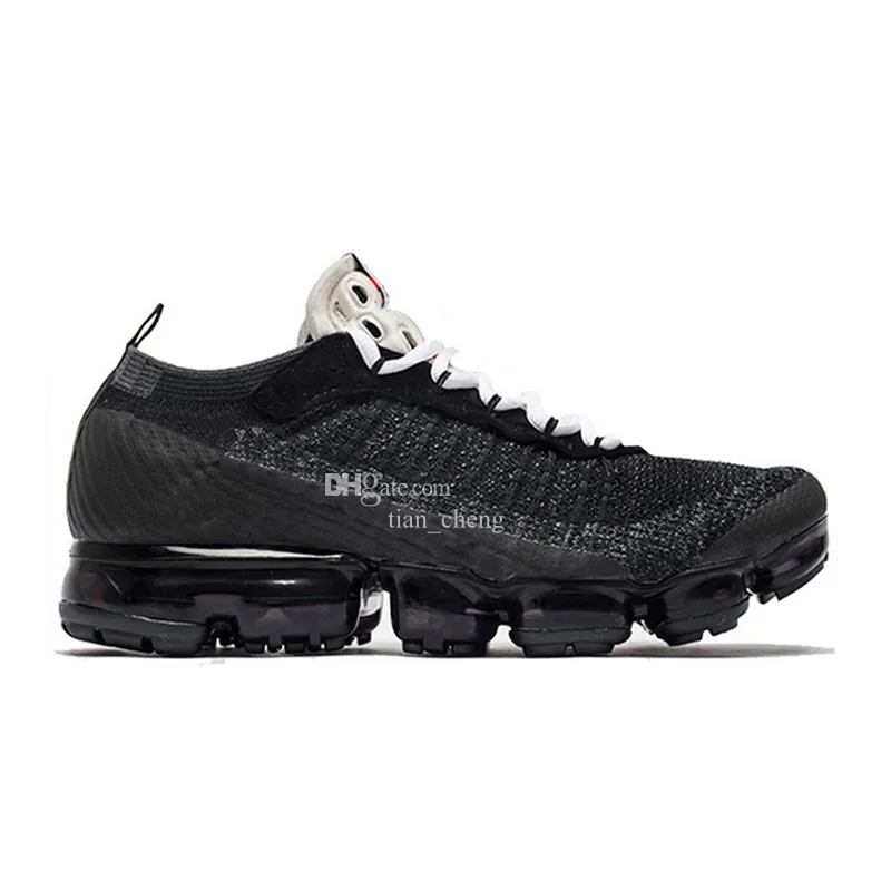 Triple White Cactus Jack Running running shoes for Men and Women Designer Sports Sneakers for Basketball and Casual Wear