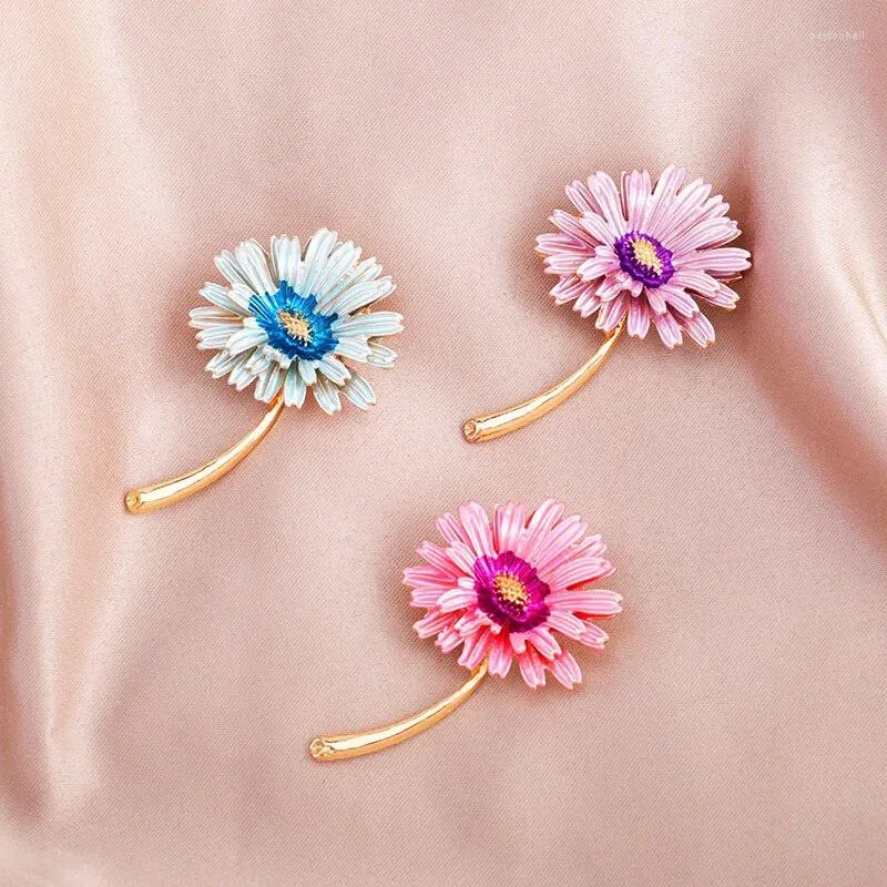 Broches 2023 Daisy Bloem Emaille Pin Vrouwen Retro Pins Mode Broche Hijab Boeket Kleding Sieraden Cadeau Voor