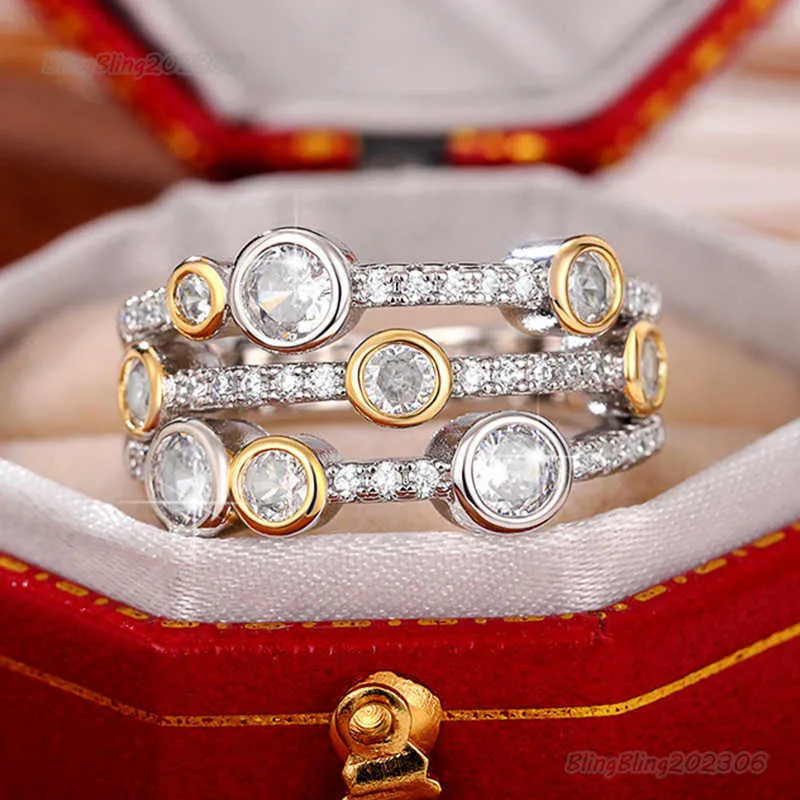 Bling Bling Vvs Moissanite Ring 100% 925 Sterling Ring Anello bicolore in stile designer con linee geometriche cave Anello di diamanti punteggiato Anello di separazione dei colori delle donne