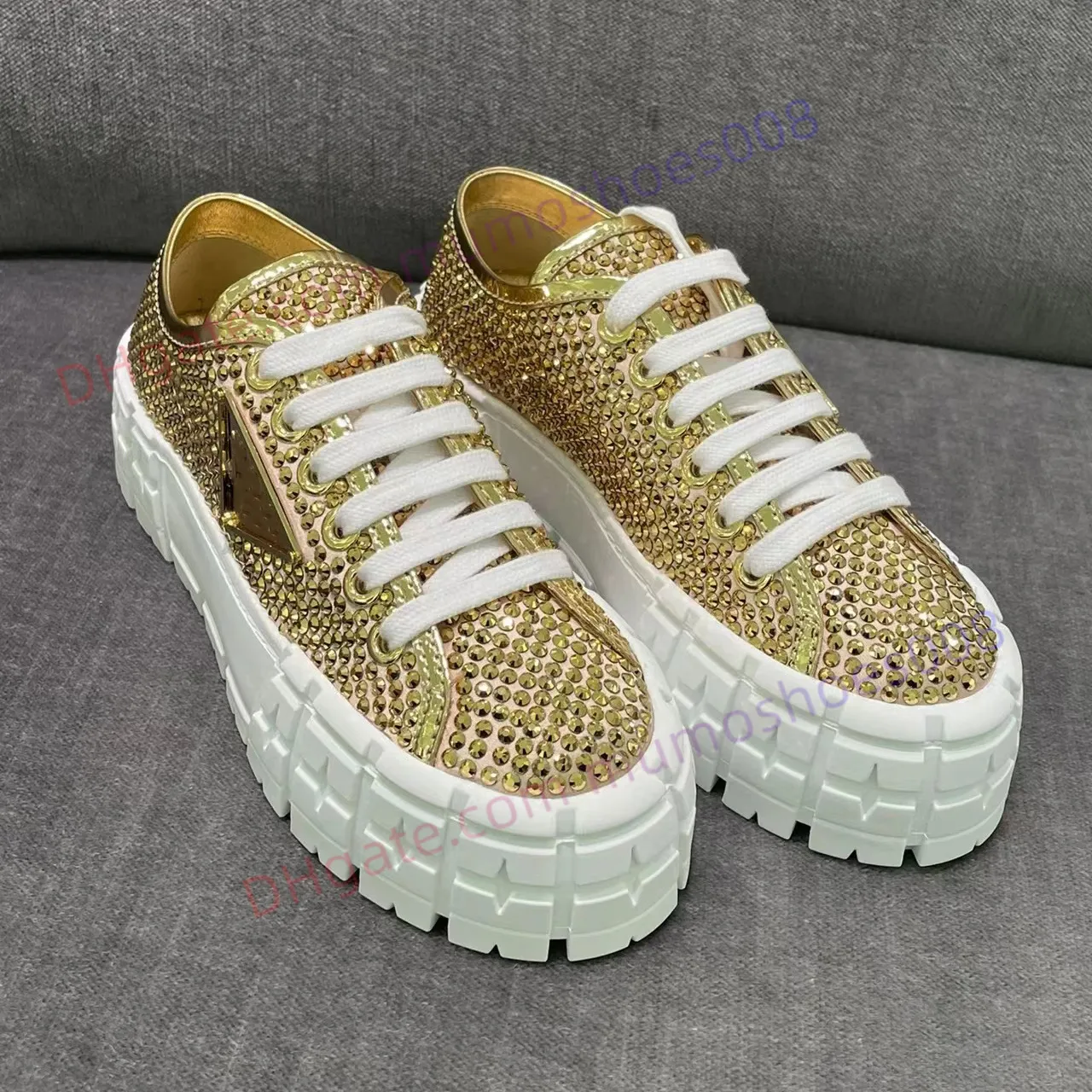 Fashion Women Designer shoes Casual shoes gabardine sneakers Luxury Dress shoes Crystal Glitter diamond double wheel Flat shoes Thick bottom Embossed shoes