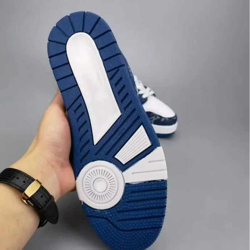 Sapatos de grife Emed Casual 2023 Sneaker tênis triplo branco rosa céu azul abloh preto verde amarelo jea