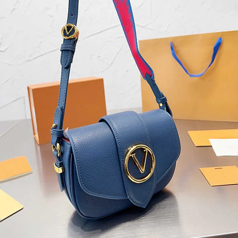 Brand name shop crossbody bags