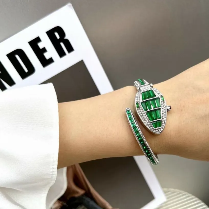 Women s Watches Fashion Classic Luxury Brand Color Gemstone Snake Head Women Bracelet Watch Ladies Wrist 230714