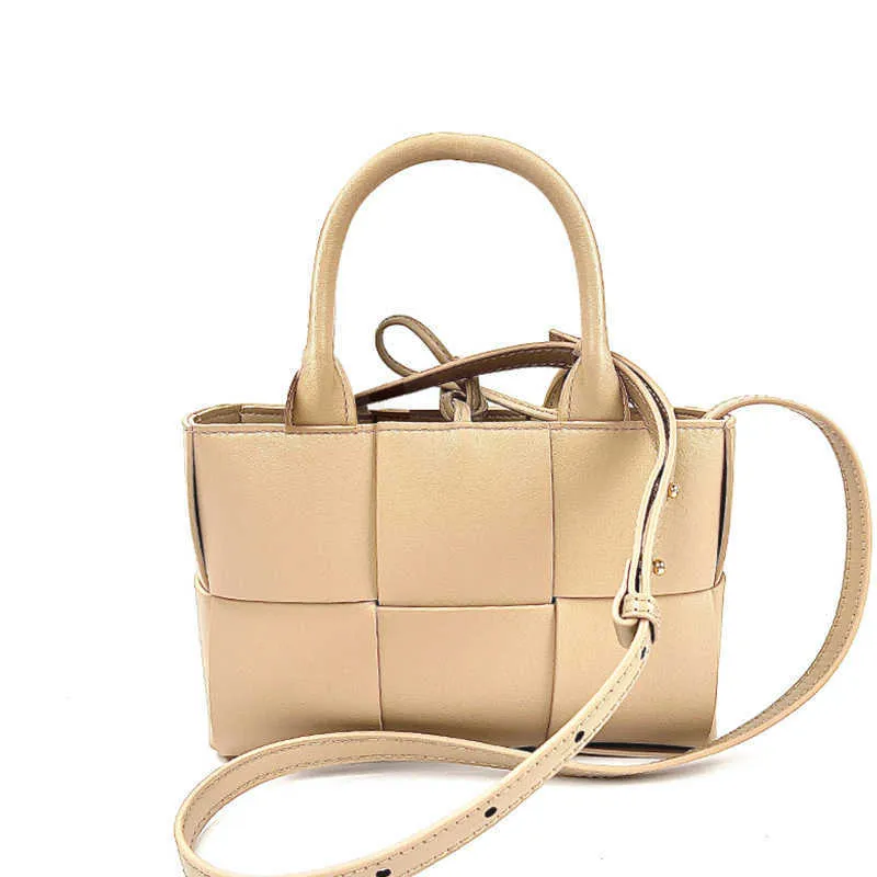 AA Tote Arco Luxury Leather Bag Classic Commuter Bottegac Girl Mini Bags Venetas With Springsummer Sticked Texture Advanced Design Women Al Al