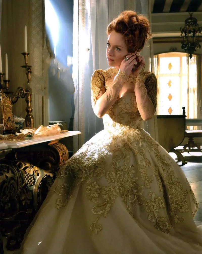 golden age prom dresses Vintage Victorian Prom Dress corset Medieval Evening Gown Gold Lace  Appliques