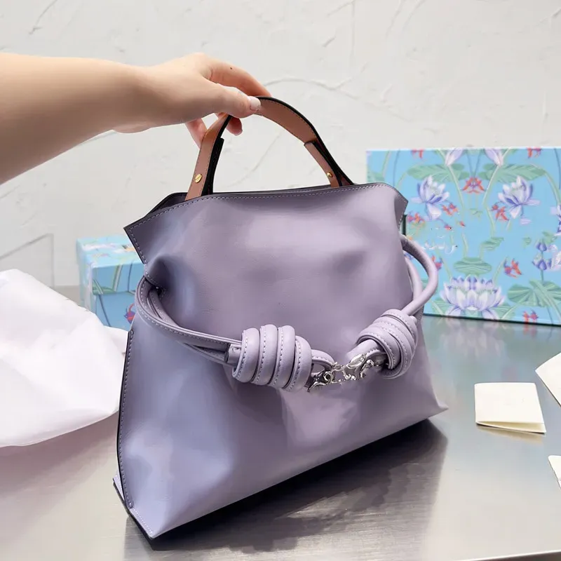 2023 Fashion tote bag vintage bucket bag women crossbody one shoulder bag luxury designer famous handbag purse