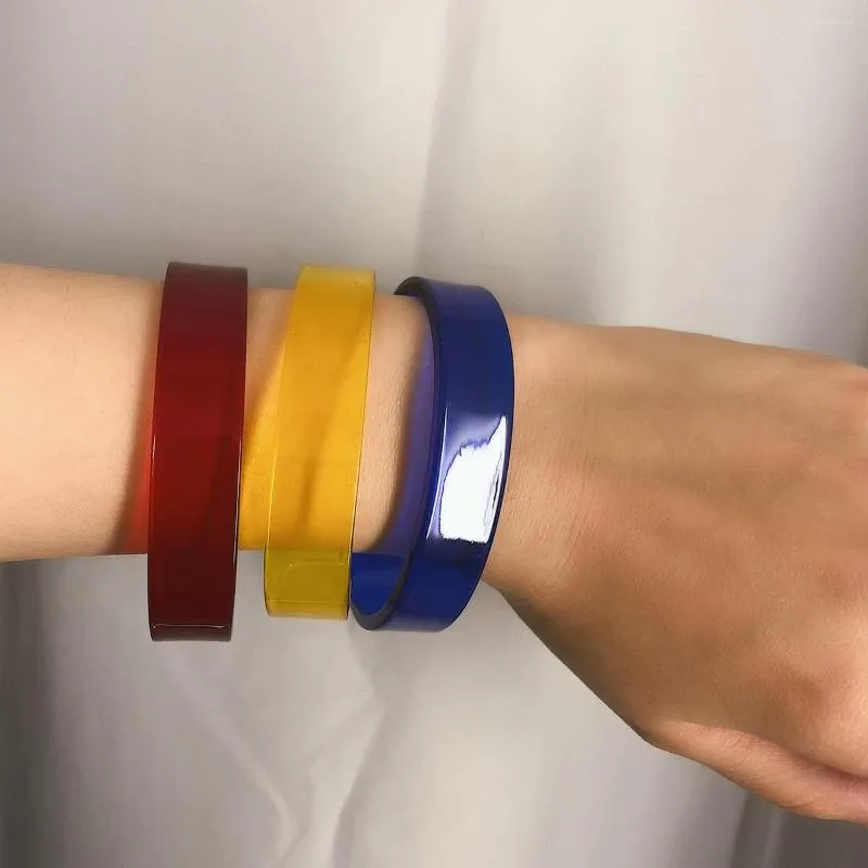 Bangle 1Pc Vrouwen Mode Europese Amerikaanse Stijl Armband Vrouwelijke Eenvoudige Persoonlijkheid Effen Kleur All-Match Azijnzuur Open