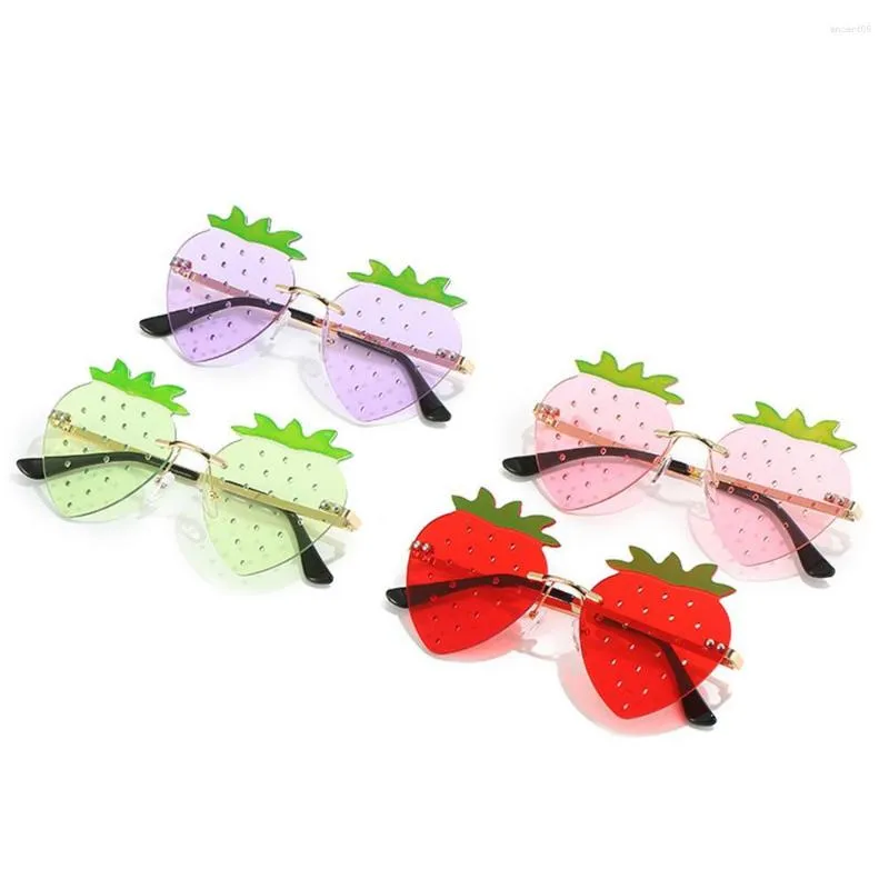 Lunettes de soleil Halloween Costume fraise métal sans monture lunettes de soleil Y2K nuances pour Festival/fête/Rave décorations de noël