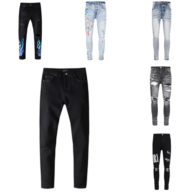 The Best Grey Jeans for Every Body Type