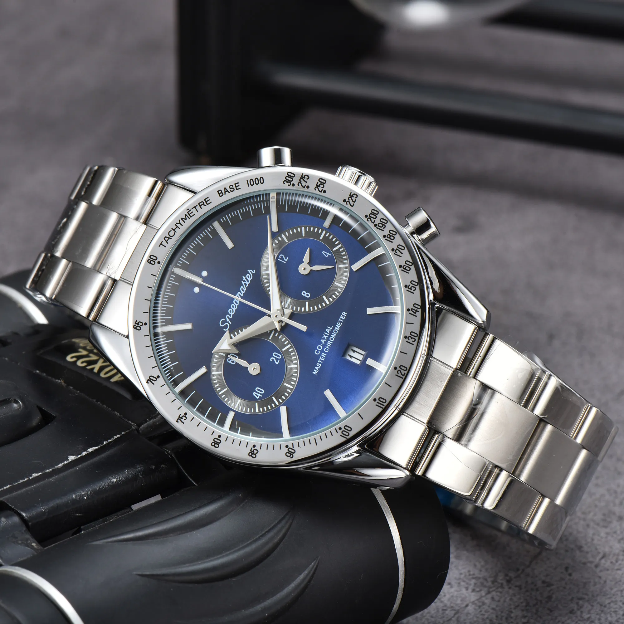 男性のためのオムグリストウォッチ2023メンズウォッチすべてのダイヤルワーククォーツウォッチ高品質の高級ブランドクロノグラフ時計時計ステンレス鋼の時計バンド男性ファッション02