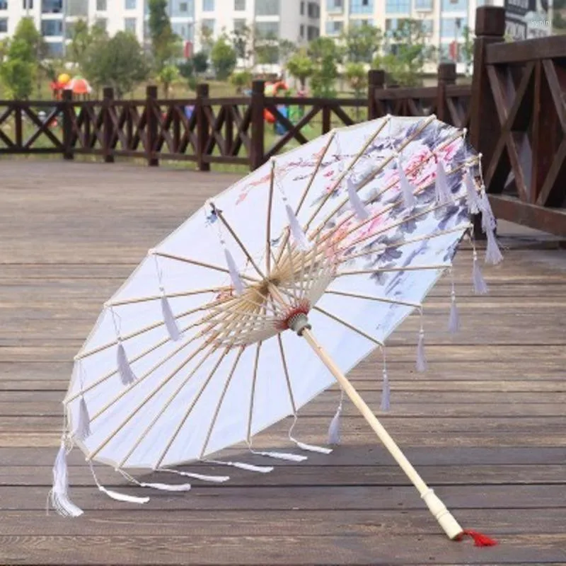 Silk Rain Umbrella For Women Cheongsam Prop With Oiled Paper A Parasol,  Guarda Chuva, Paraguas Mujer, Hanfu Tassel Perfect For Dance And Relaxation  From Yunini, $24.17