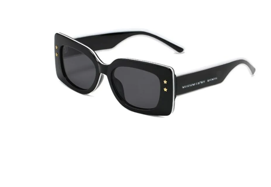 Luxury Solglasögon Designer Letter Womens Mens Goggle Senior Eyewear for Women Eyeglasses Frame Vintage Metal Sun Glasses3004