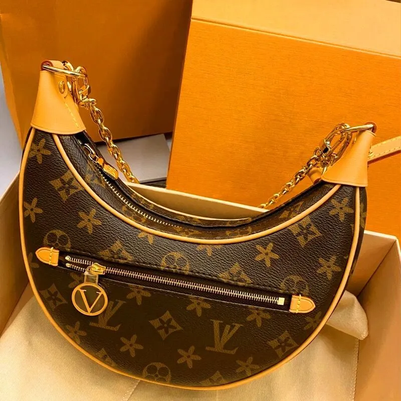 Designer baguette bags deals