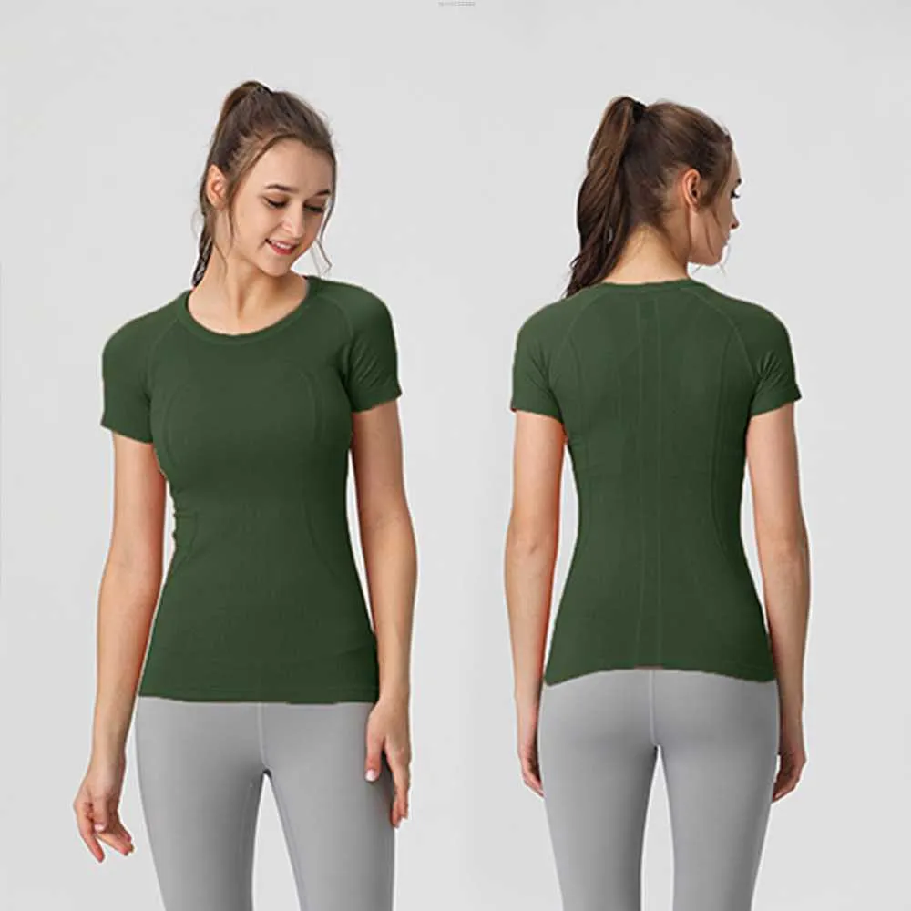 Swiftlys yoga t-shirts de sport pour femmes portent des T-shirts à manches courtes pour femmes Tech évacuant l'humidité en tricot haute élastique fitness Fashion Tees 15