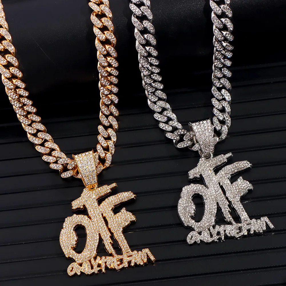 Collana con nome personalizzato Grandbling con cuore strass Collana con parole a catena cubana ghiacciata CZ Gioielli hiphop personalizzati  36