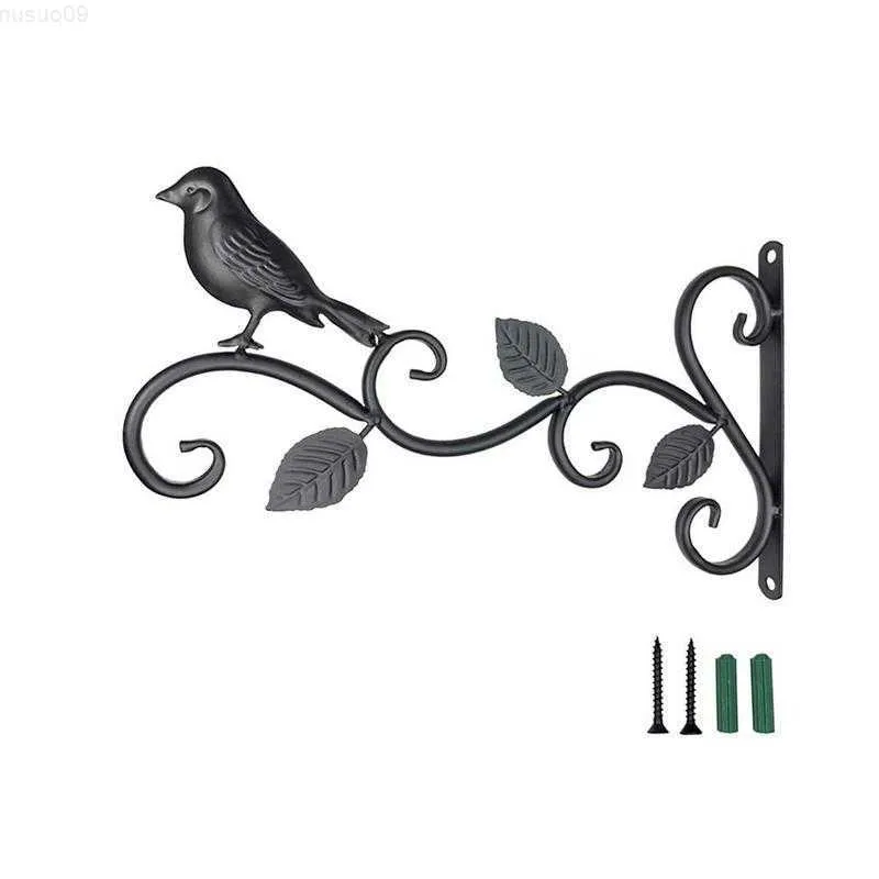 Trädgårdsdekorationer Metal Plant Flowerpot Basket Lantern Hanger Wall Hanging Hook For Garden Balcony Decor Flowerpot Bird Hanger For Flower Pots L230715