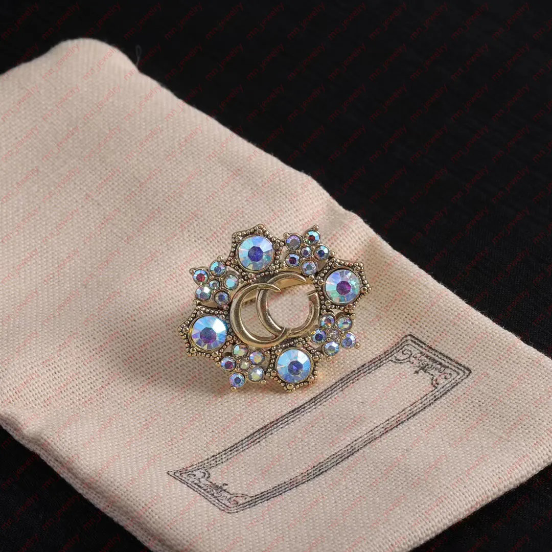 Rainbow Gemstone Luxury Wedding Bride Gift Ring. Alla hjärtans dagfestdesigner smycken.