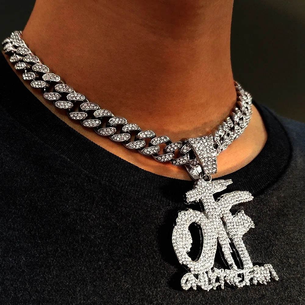 THE M】THE ICED OUT SCRIPT INITIALネックレス The Iced Out THE M】THE ICED OUT SCRIPT INITIALネックレス The Iced Out