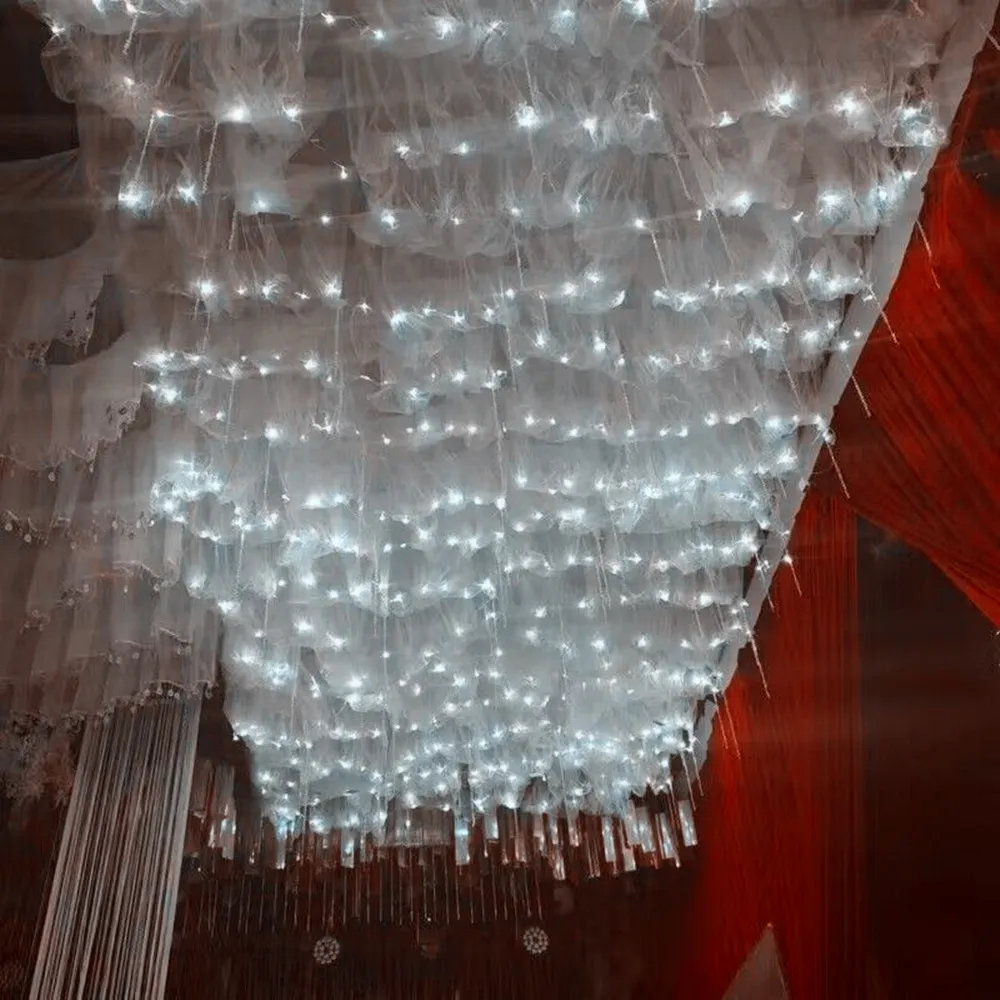 Elegant White Wedding Hall Ceiling Centerpieces Decoration Cloud Top Yarn With LED Lights String For Home Hotal Roof Layout Props