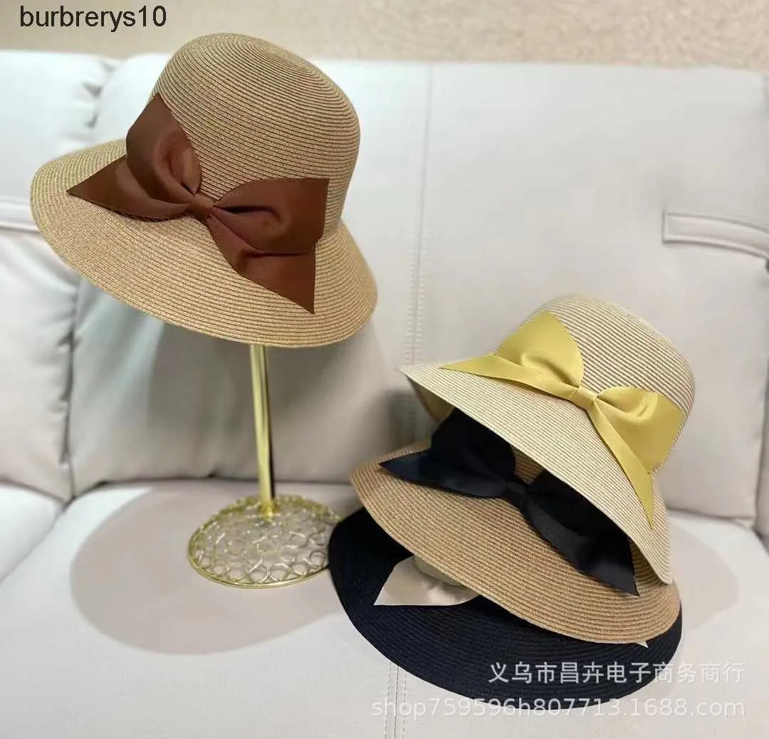 2023年春の夏のボウノット麦わら帽子の女性の太陽と日焼け止めポット帽子ネットレッドトラベルビッグブリムストローハットポットハット