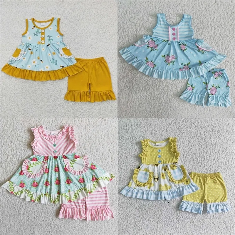 Kläder set grossist spädbarnsblommor outfit sommar småbarn baby flicka ärmlös fick tunika topp ruffle shorts barn barn blommig set 230714