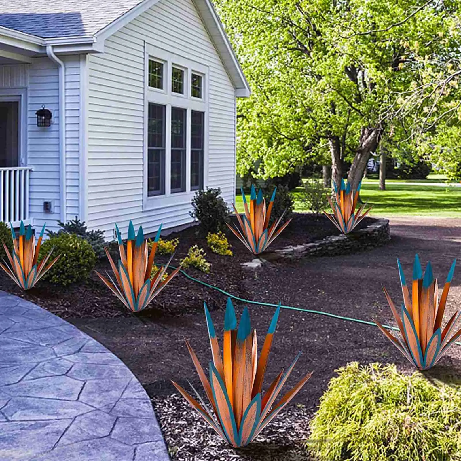 Décorations de jardin Grande Tequila Sculpture rustique Plantes d'agave en métal Décor à la maison Statue de jardin peinte à la main Ornements de pelouse en plein air Piquets de jardin L230715