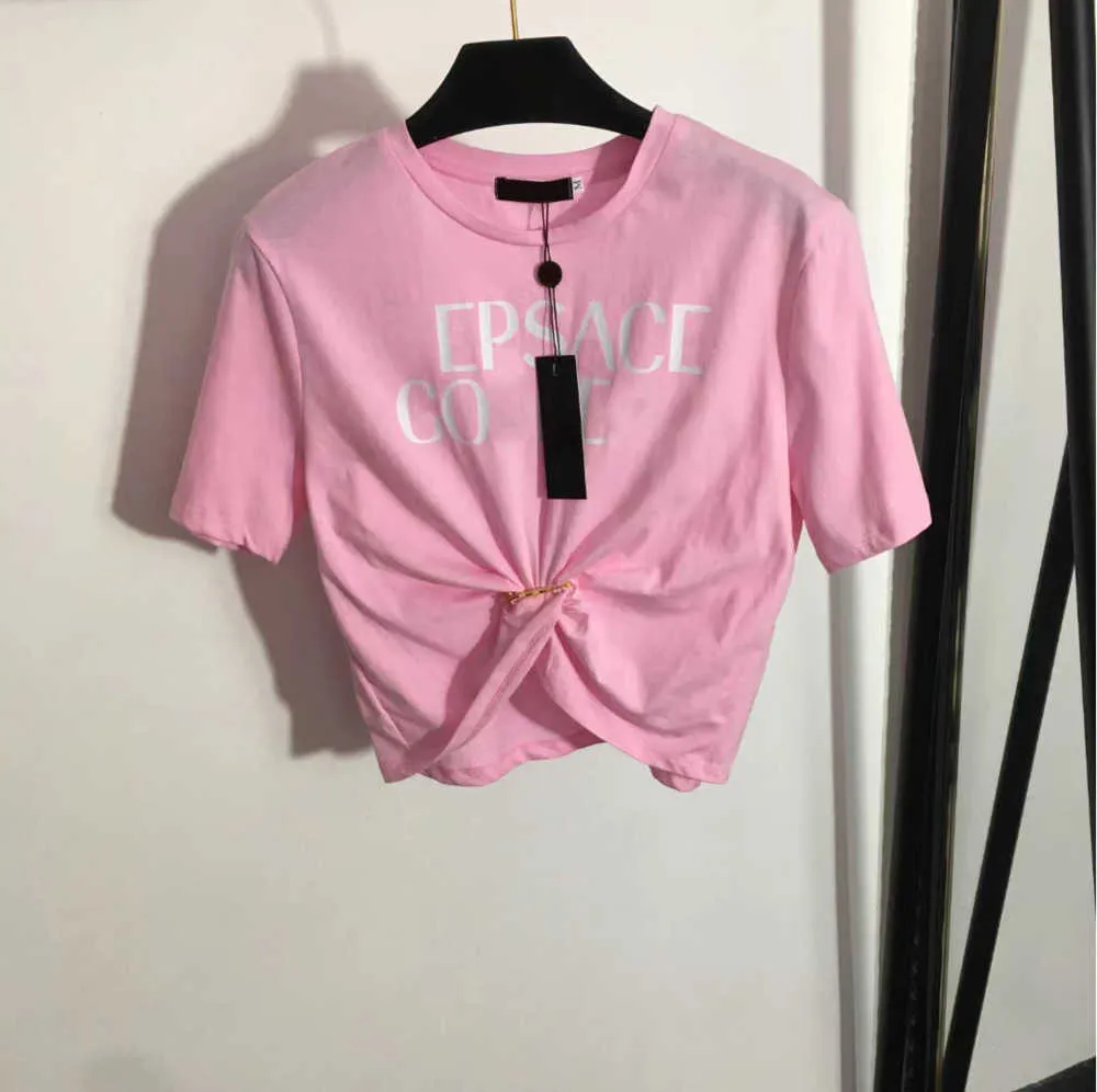 Designers T-shirts Moda T Shirts Feminino Novo alfinete de impressão alfabeto dobrado Cintura Estilo Curto Manga Crop Tops Tees senhoras vestido Branco rosa Preto