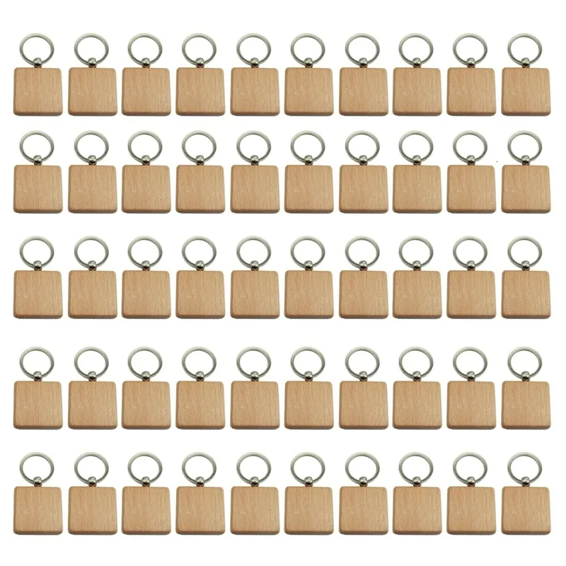 Portachiavi Cordini 50Pcs Portachiavi in legno vuoto fai da te Portachiavi quadrato intagliato Portachiavi in legno 40 x 40 mm 230715