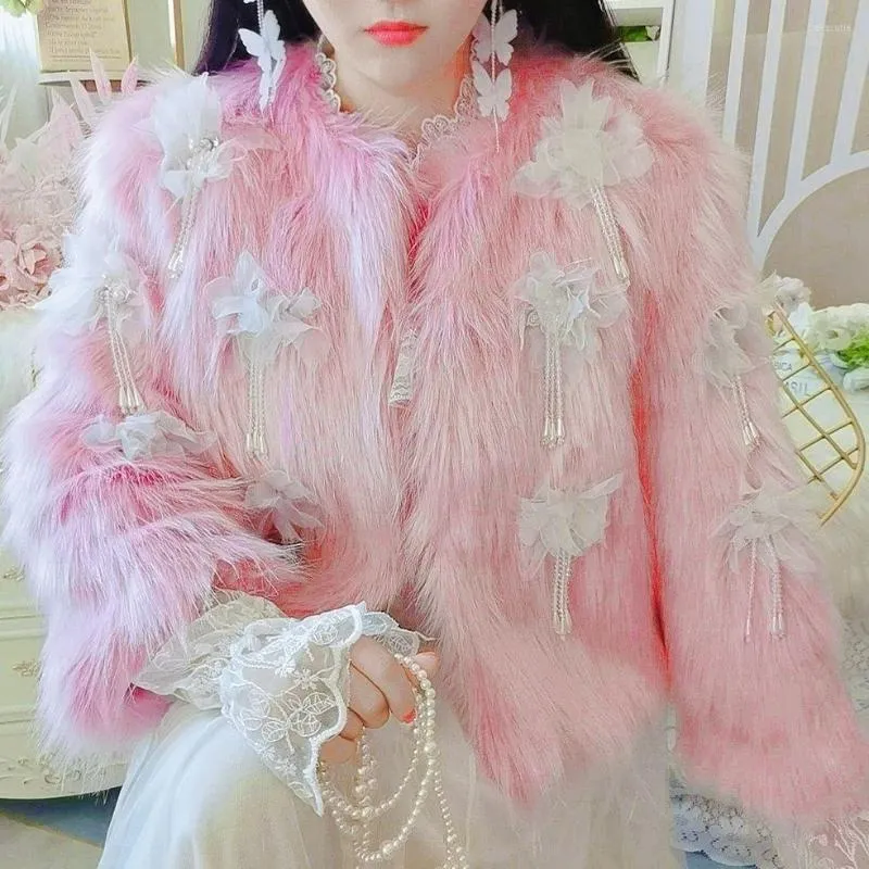 Futra dla kobiet luksusowe perły frezowanie frędzanie imitacja płaszcza 3d kwiaty diamentowe frędzlone frędzla faux norek bombowca kurtka zimowa kardigan