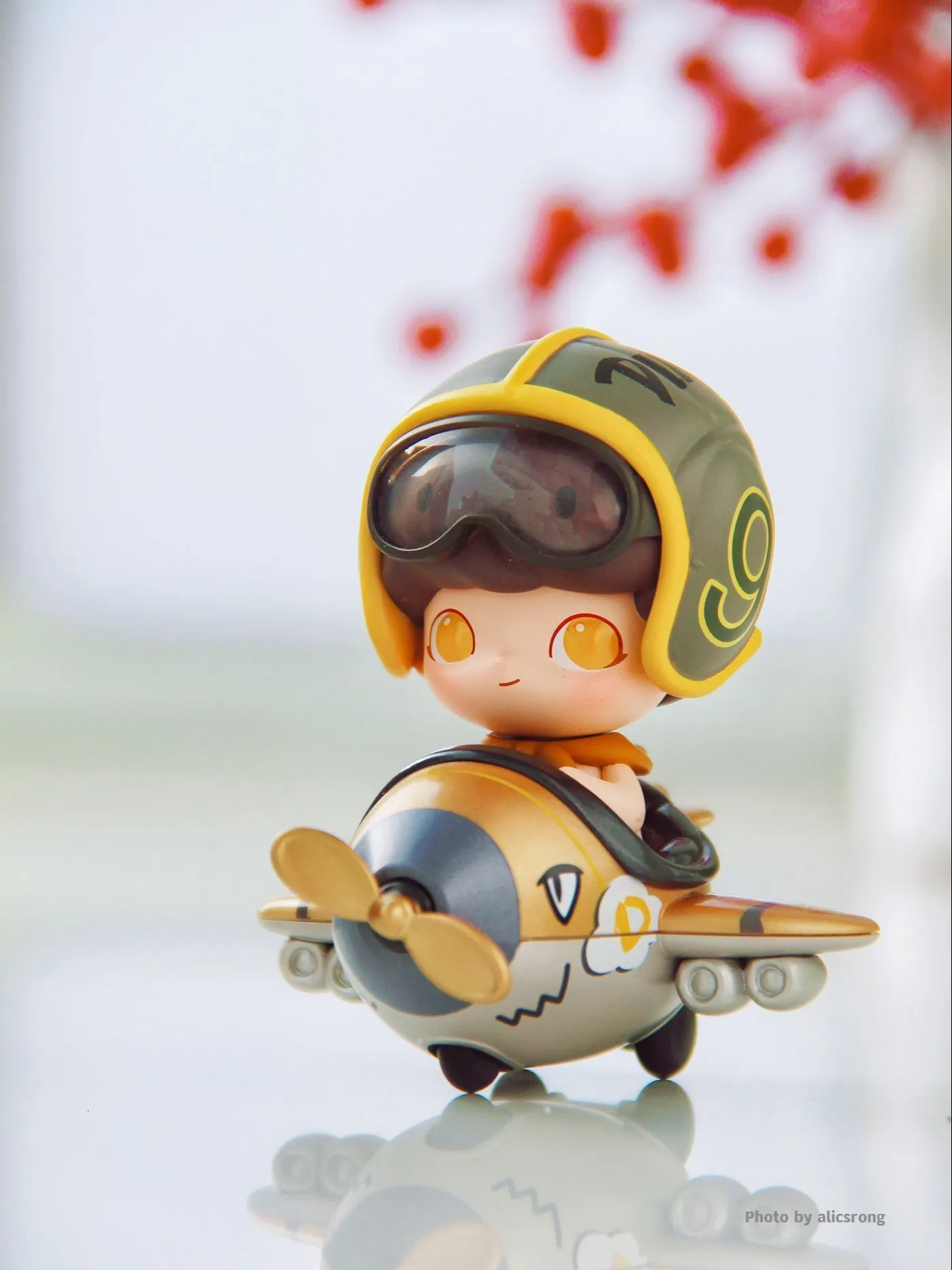 Blind Box Original Dimoo Little Figure Pilot Fly Boy On Plane Toy