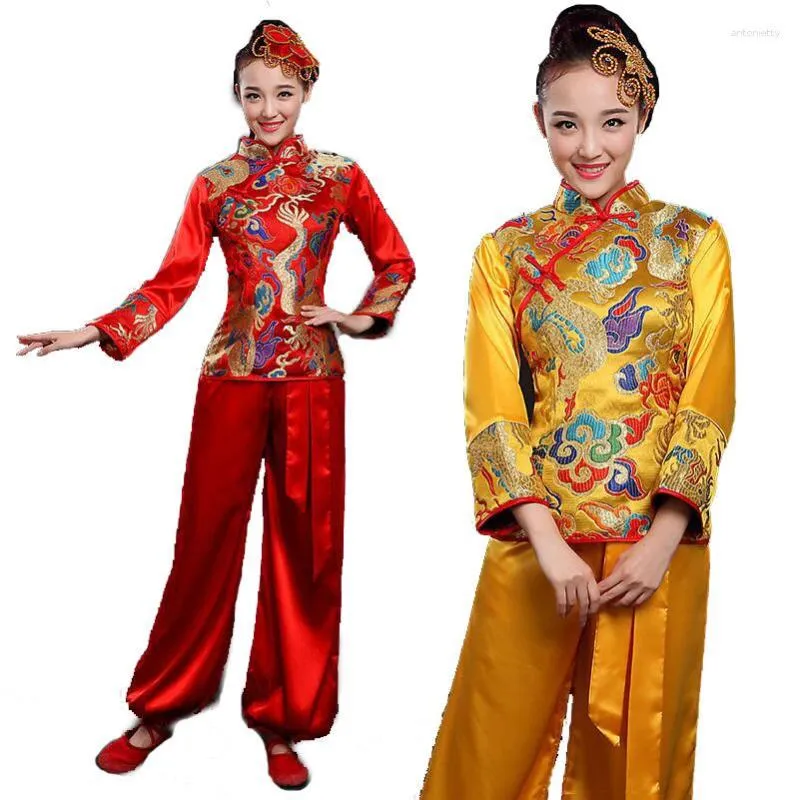 Bühnenkleidung, klassisches Tanzkostüm, eleganter Tang-Anzug, alte Volksaufführung, traditionelle chinesische weibliche ethnische Kleidung