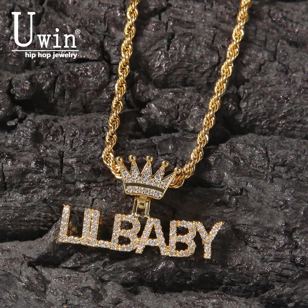 Collane con ciondolo Collana con nome Uwin Mini lettera con corona Collana personalizzata personalizzata Cubic Zirconia Fashion Hiphop Jewelry 230715