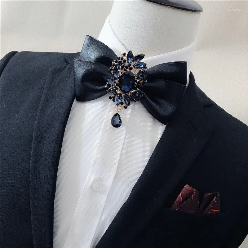 Bow Ties Luxury Men Business Wedding Party Tie Women Groom Elastic Band Strap Necktie Alloy Bling Rhinestone Layers PU Leather Bowtie