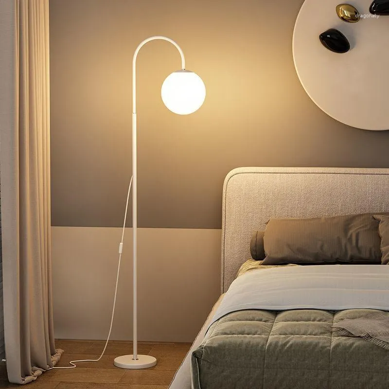 Lampy podłogowe luksusowe lampy LED LED Decor Home Lighting Oświetlenie do salonu stolik nocny