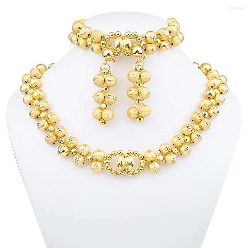 Серьги ожерелья устанавливают Dubai Luxury Design Золотой круглый бальный браслет браслет Серьговые украшения для женщин.