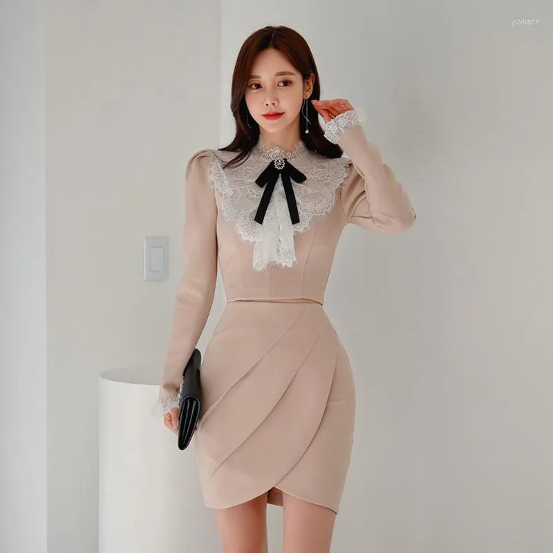 Korean Style Lace Neck Set With Bow Detail And High Waist Elegant ...