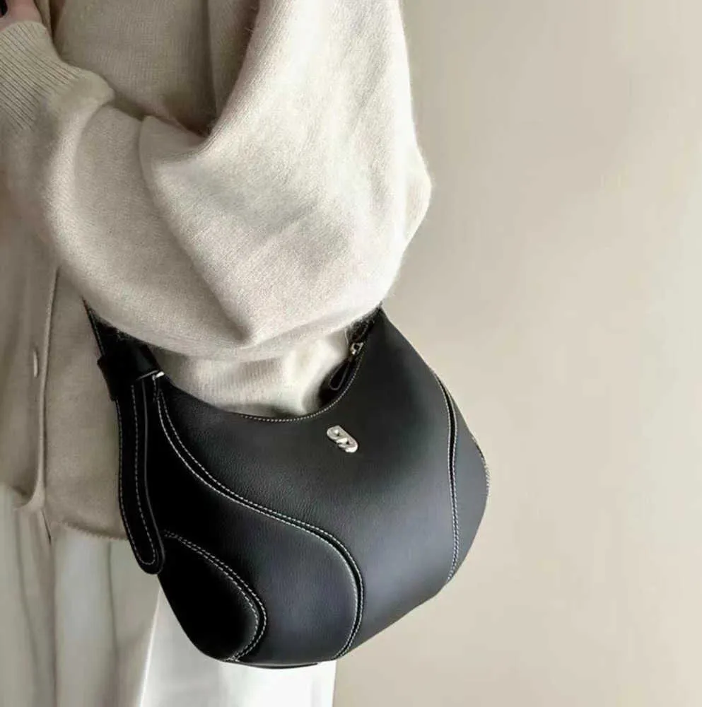 Kunogigi Baseball Bag Guno Gigi Large Underarm Women Crescent Shoulder Crossbody Handväska Half Moon Axillary Real Luxury Clutch Designer Purse