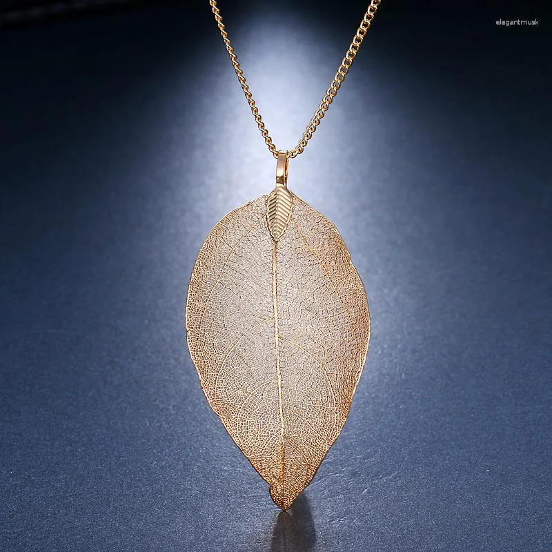 Pendentif Colliers La Mode Européenne Et Américaine Allergie Feuilles Simple Longue Chaîne Collier Bijoux Pour Femmes En Gros