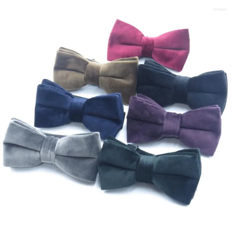 Bow Ties Bowtie Erkekler Marka Velvet Dokuma Dokuma Düz Renkli İş Takımları Tie Butterfly gelinlik erkekleri resmi