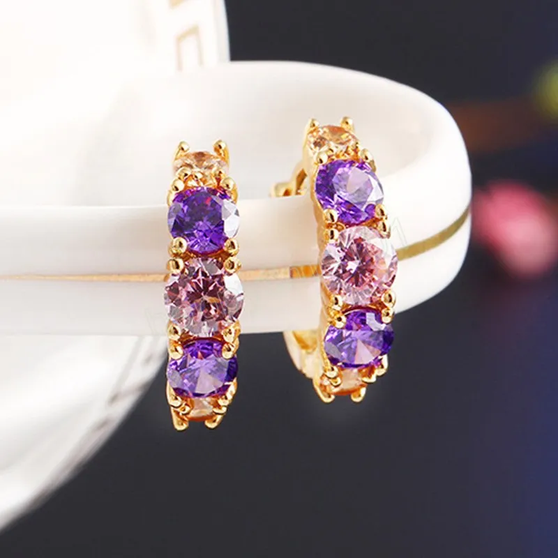 Orecchini a cerchio piccoli con zirconi colorati vintage Rosa Viola Intarsio in rame con strass Fibbia orecchio Gioielli da banchetto da donna squisiti