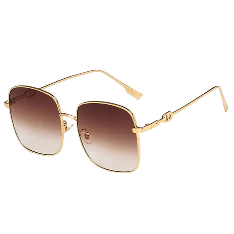 Óculos de sol para mulheres Vintage Woman Sunglasses Moda feminina de luxo Óculos de sol femininos UV 400 Armação de metal Grandes óculos de sol de designer 0K2D00